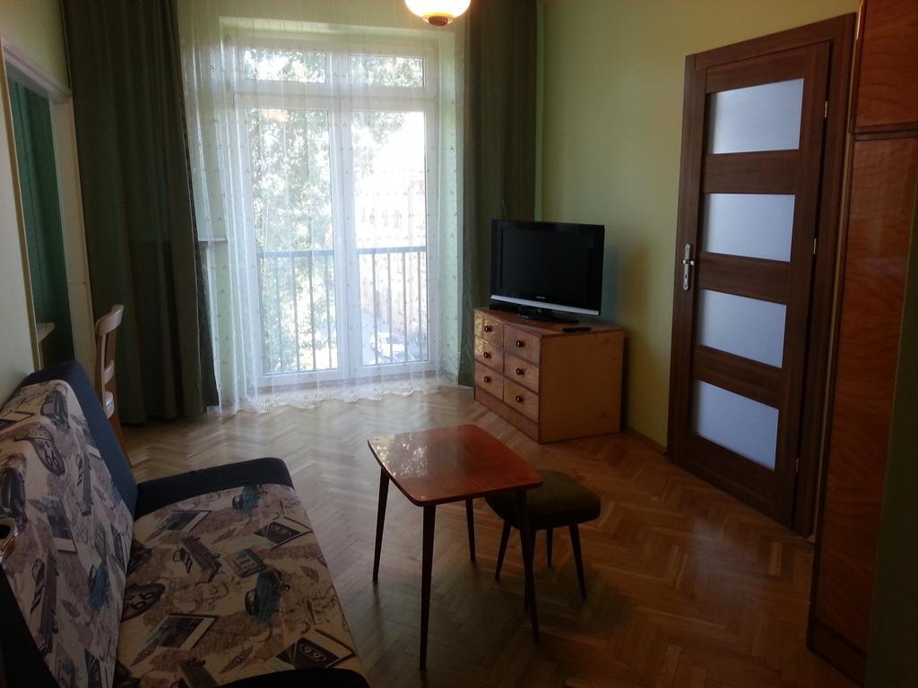 クラクフApartament Familiaアパートメント 部屋 写真